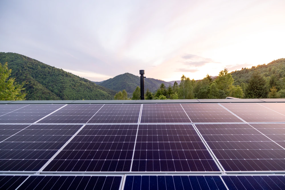 Cooling Energy Solutions olarak, elli yılı aşkın tecrübemizle yenilikçi ve sürdürülebilir projeler üretiyoruz.